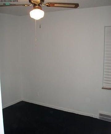 5th image of 15833 Fordham St