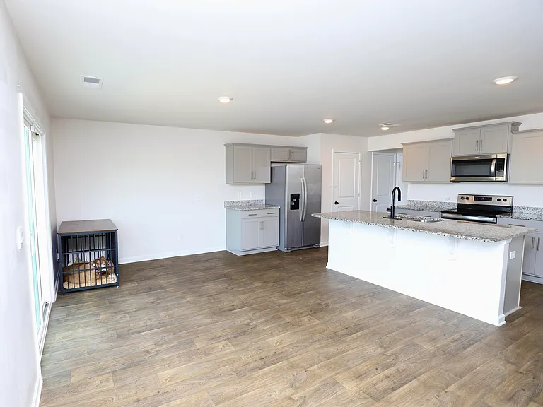 352 Sandbach Rd — Photo 20