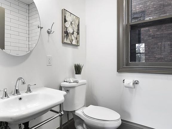 3rd image of 102 Florida St