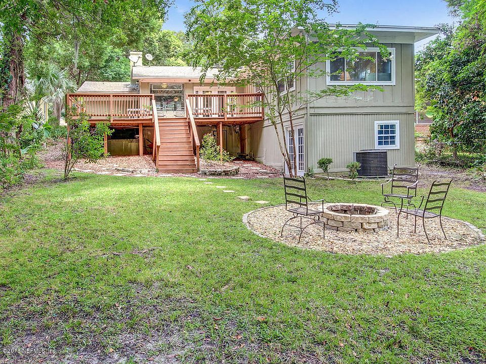 1st image of 1584 Geraldine Dr