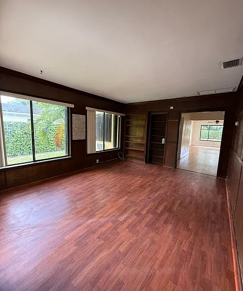 1545 Mantua Ave — Photo 41