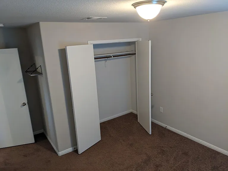 356 Twisted Oaks Ln — Photo 20