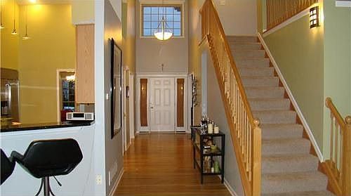 4th image of 7896 Glenmore Dr