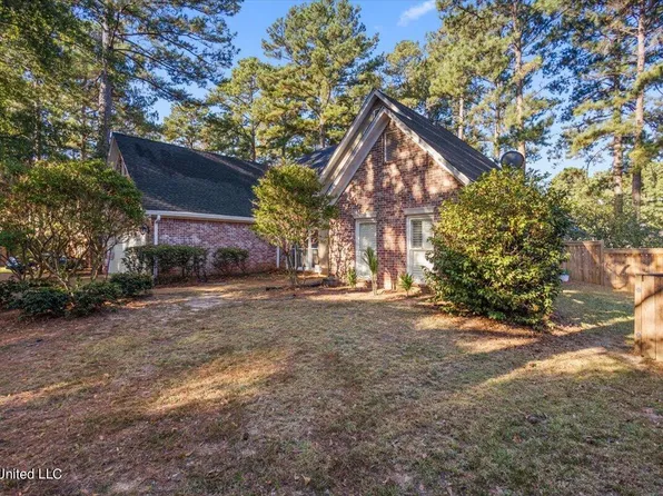 118 Pine Ridge Cir, Brandon, MS 39047