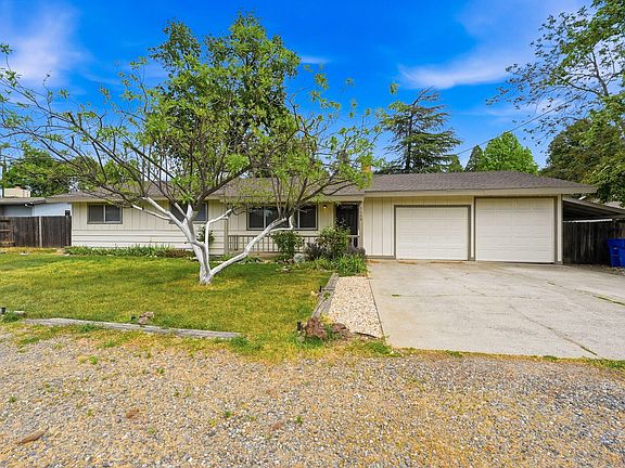 2nd image of 3560 Sacramento Dr