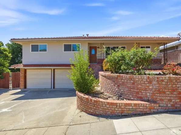 1138 Overlook Ave, Hayward, CA 94542