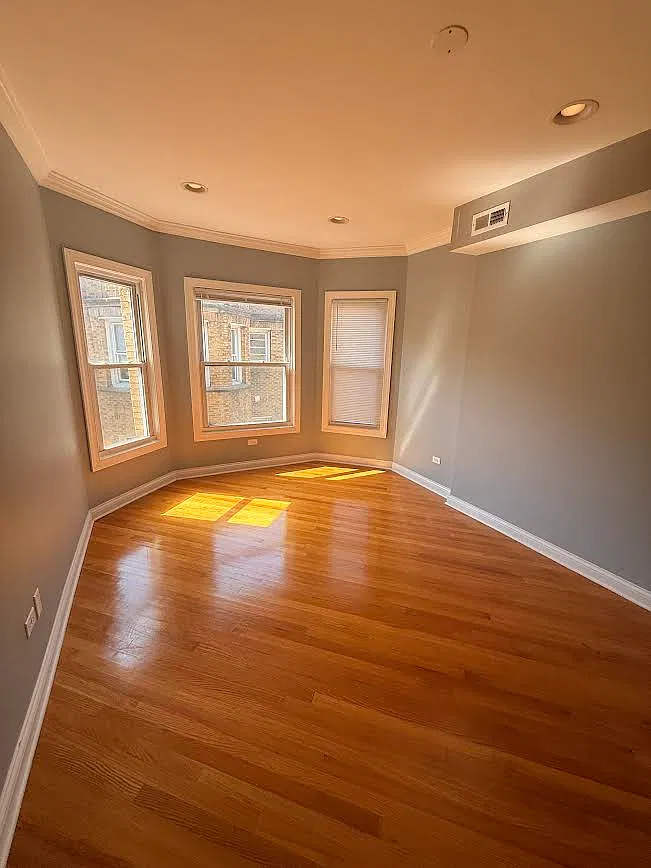 2 bed, $2,050 — Photo 1
