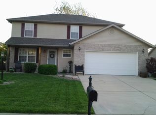 3 Julie Dr, Glen Carbon, IL 62034