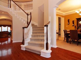 2563 Estrada Dr, League City, TX 77573