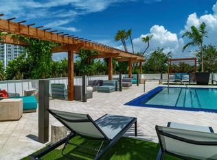 401 NE 2nd St, Fort Lauderdale, FL 33301