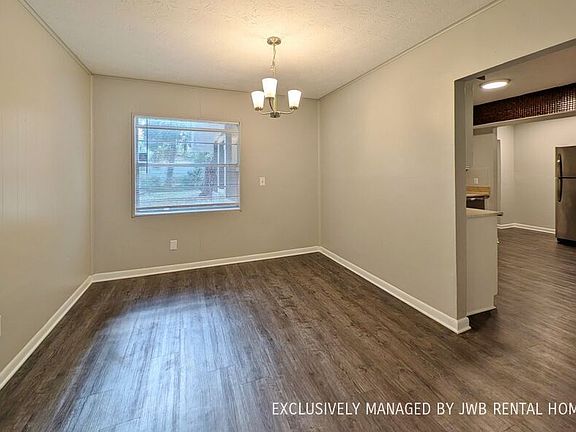 5th image of 4417 Jade Dr E