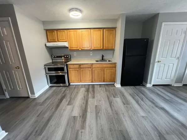 24 Ledge St #24A, Nashua, NH 03060