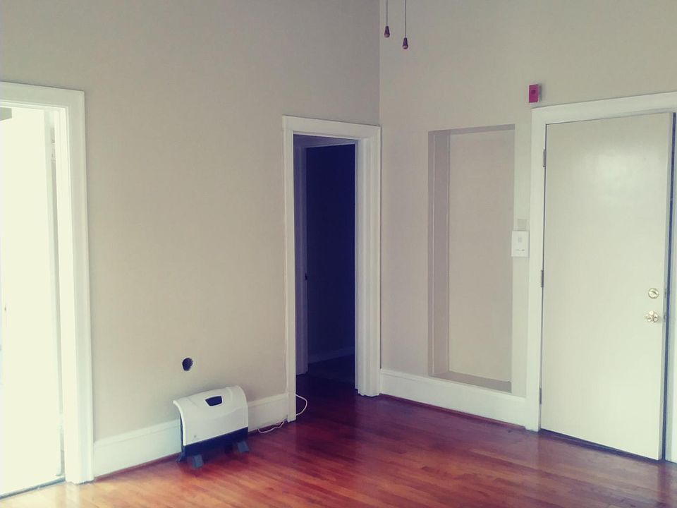 1st image of 315 E Weber Ave APT 6