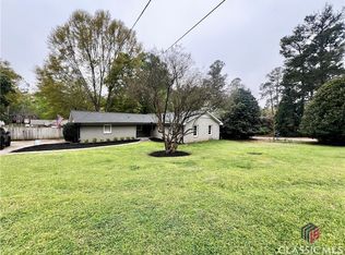 240 Pine Forest Dr, Athens, GA 30606