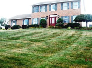 10560 Rock Hill Rd, Cambridge, OH 43725