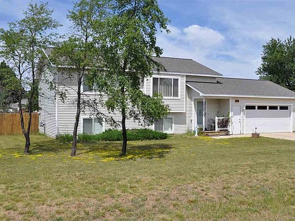 3rd image of 2510 Woodcock Ln