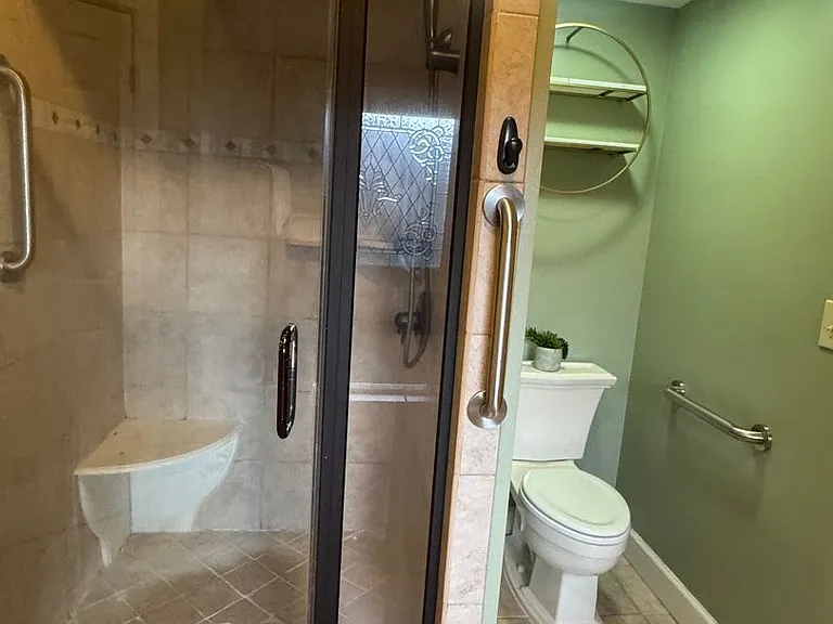 416 Towne Lake Dr — Photo 25