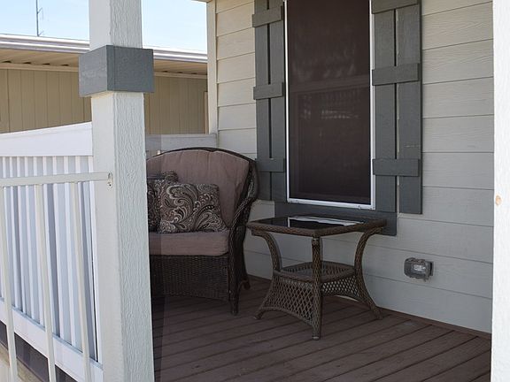 5th image of 2120 E Bluefield Ave
