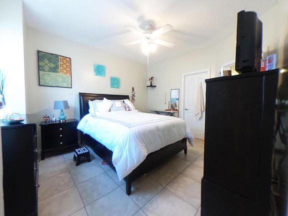 3rd image of 2056 Alta Meadows Ln APT 2310
