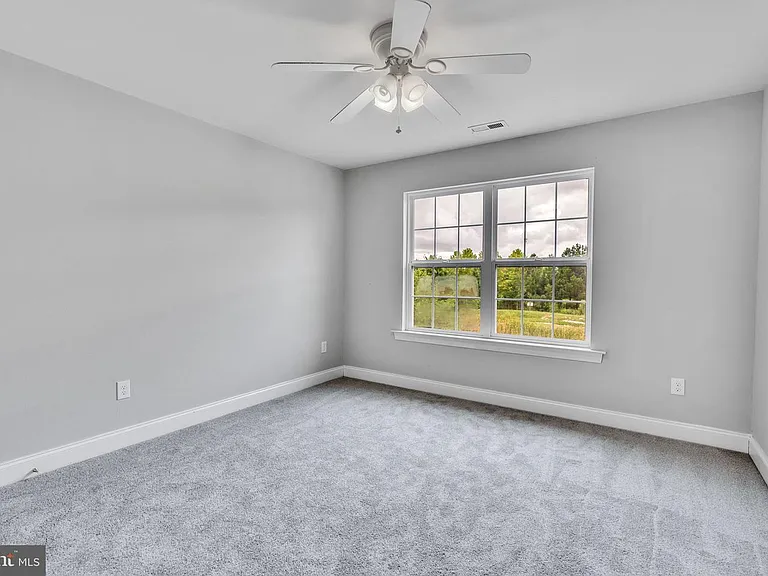 24340 Broad Creek Dr — Photo 15