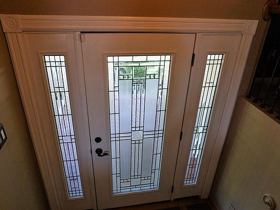 5th image of 9191 Carriage Ln