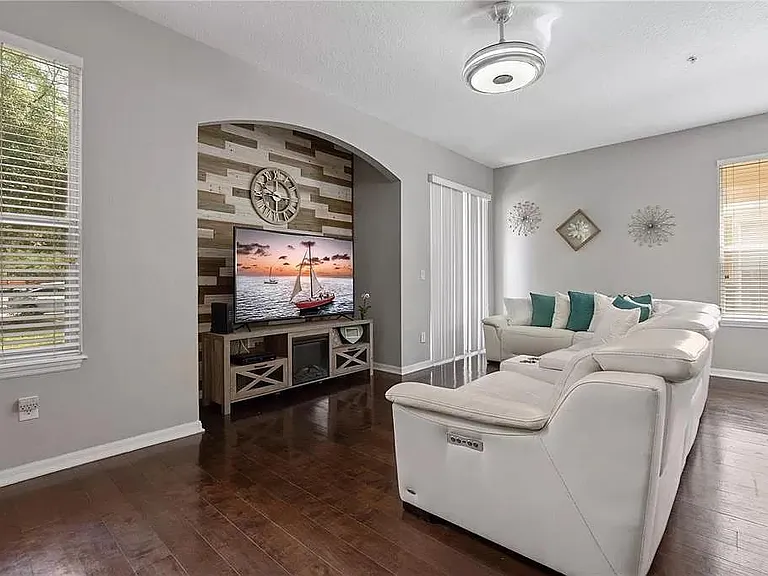 1131 Little Gem Loop — Photo 10