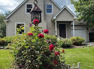 1106 Stump Rd, Skaneateles, NY 13152