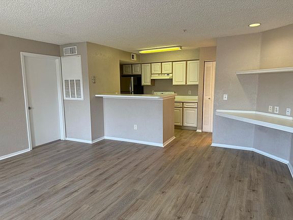 4th image of 2210 Grand Cayman Ct APT 1727