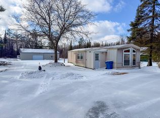 3108 S Loxley Rd, Houghton Lake, MI 48629