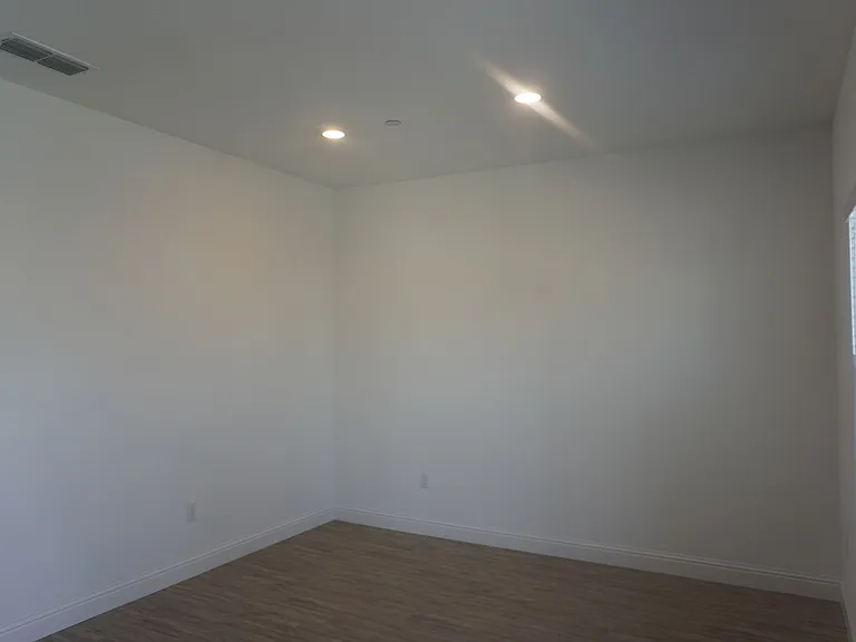 3301 Twin Knolls Ln — Photo 4