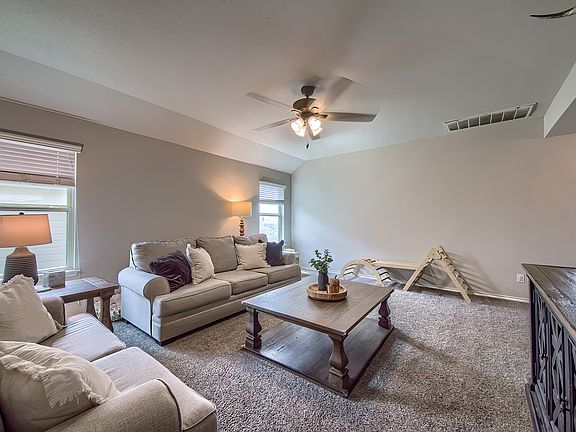 5th image of 7421 Summer Blossom Ct
