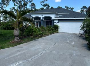 1118 Scott Ave, Lehigh Acres, FL 33972