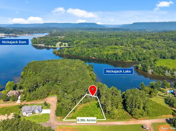 67 Clubhouse Dr, Jasper, TN 37347