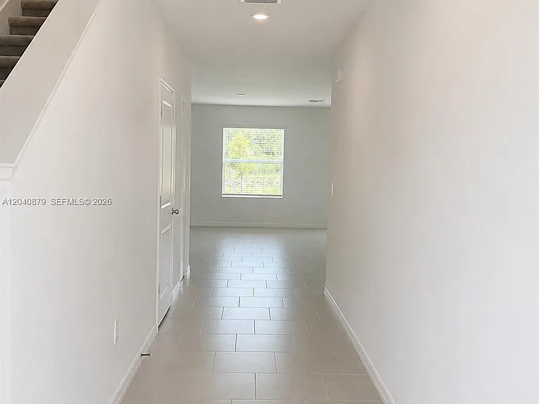 19619 Fairhill Ct — Photo 20
