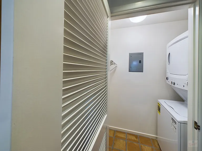 1735 Spyglass Dr — Photo 26