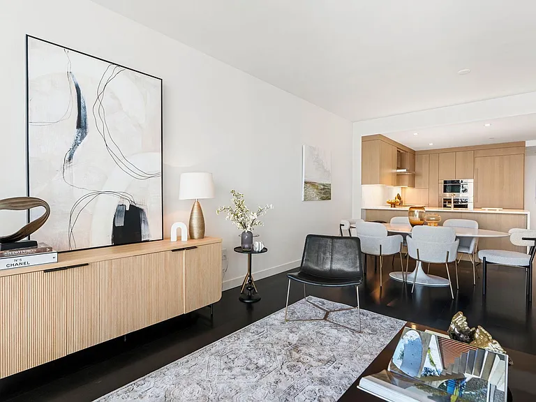 150 Seaport Blvd #C — Photo 5