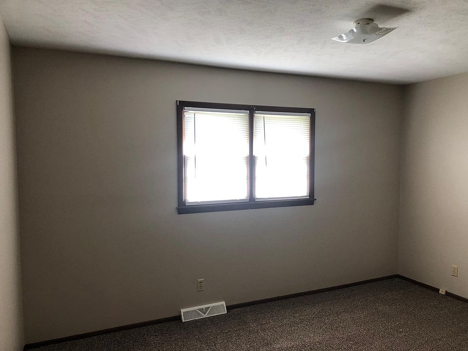 1st image of 838 Pentwood Dr