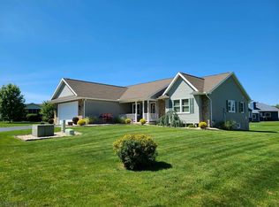 698 Aspen Ln, Duncansville, PA 16635