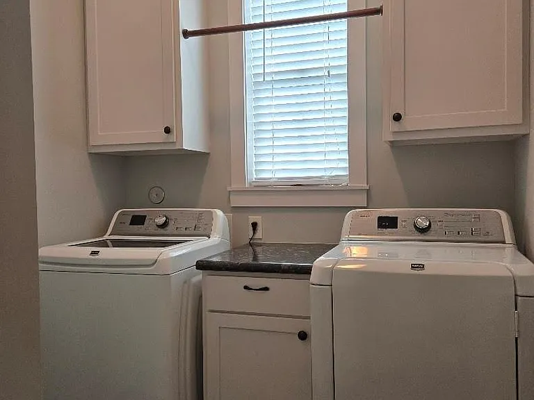 4109 Allen St — Photo 38