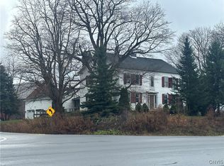 4046 W Seneca Tpke, Syracuse, NY 13215