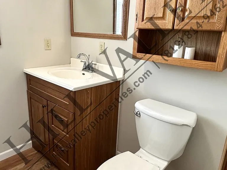 127 Blakely Ave — Photo 5