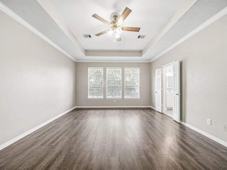 2711 Wallingford Pnes — Photo 22