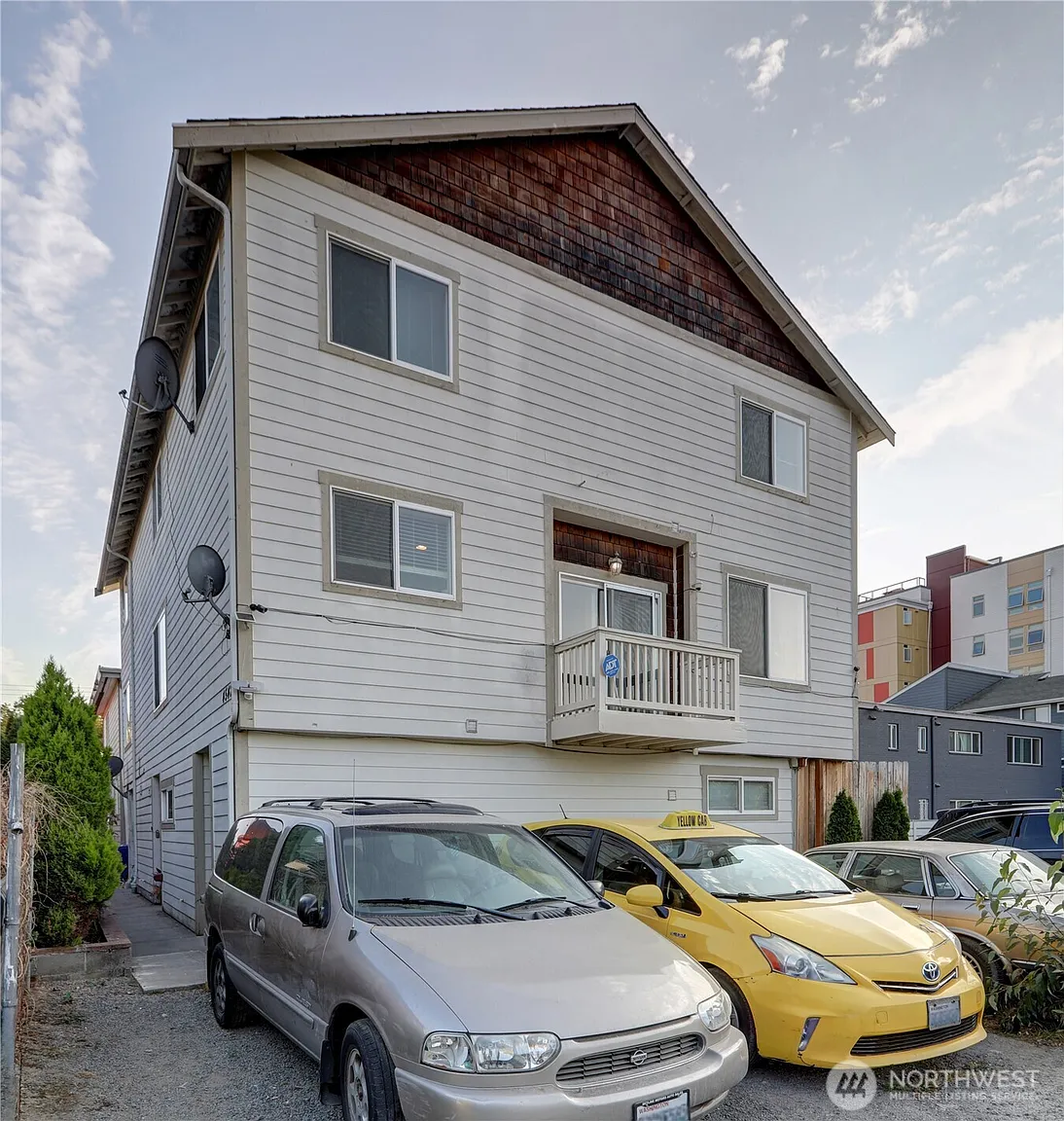 4542 S Henderson Street #A photo 1