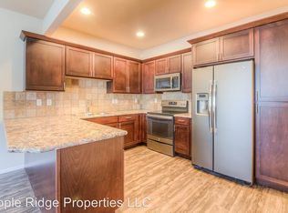 2500 Woolsey Rd #B, Yakima, WA 98903