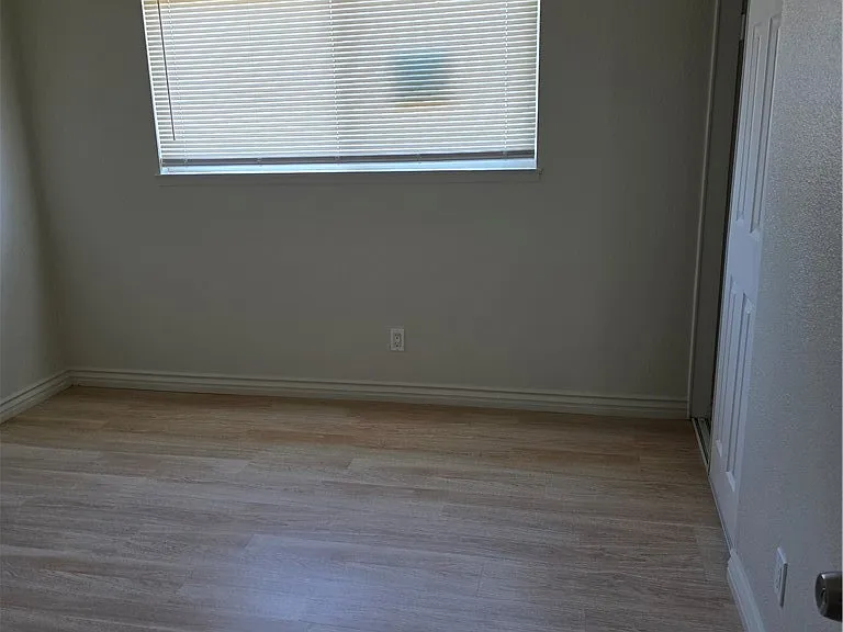 44283 Raysack Ave — Photo 16