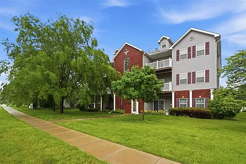 880 Rachael St #301 Photo 1