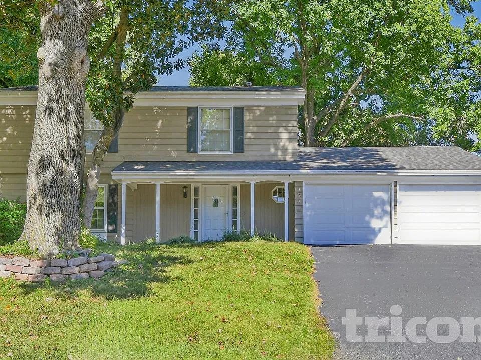 195 River Bend Dr