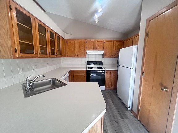 5th image of 2610 Briarwood Ct SE