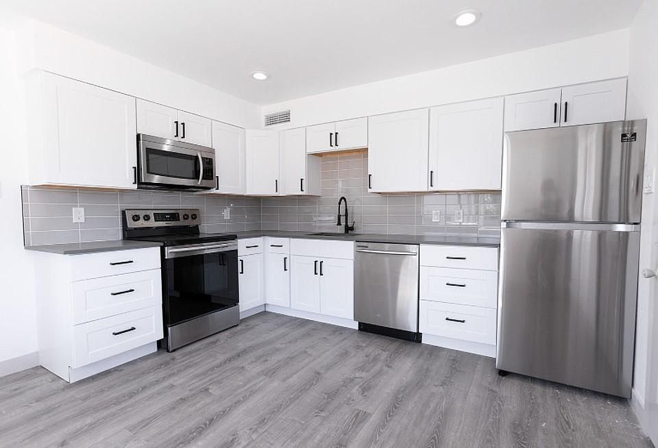 1st image of 4320 N 27th St #Rb2gvk2qy