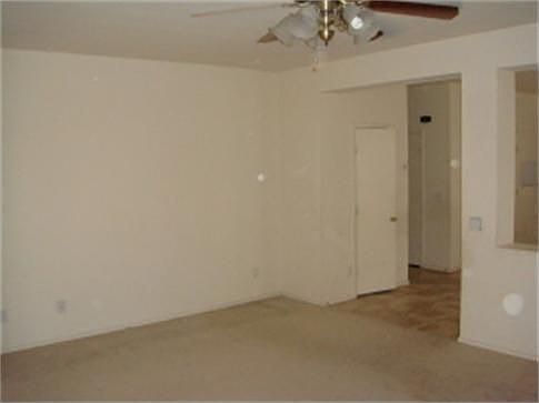 4th image of 6323 S 31st Dr